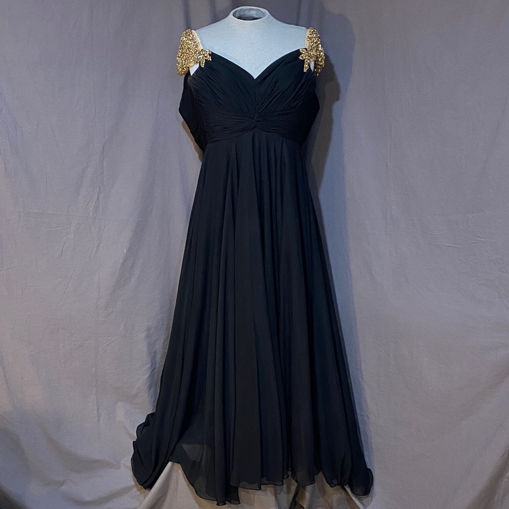 Vintage+Elegant Black Evening Dress with Gold Accents by The Cool Collection
